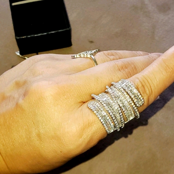 Beautiful 6.4 Carat Sapphire Sterling Silver Ring - Free Shipping - Picture 9 of 11